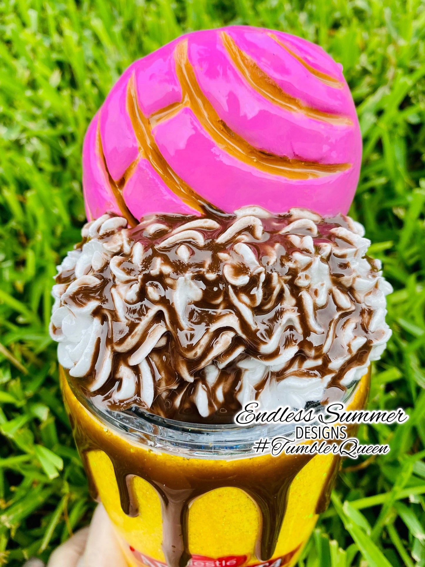 Conchas  - 20oz 3-D Handmade Concha drip Tumbler with CUSTOM LID.